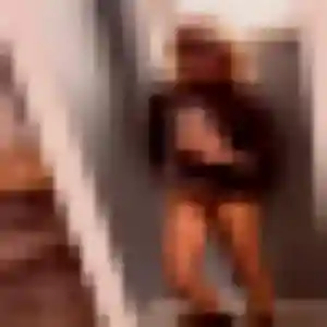 Colombe, 43 ans, connectée à Roz-sur-Couesnon pour un plan cul