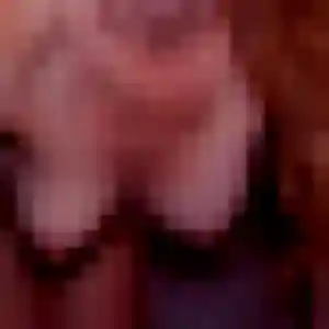 Nelly, 32 ans, en ligne à Saint-Alban-de-Roche pour une rencontre coquine