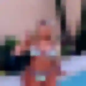 Rejoins Oriane, 23 ans à Saint-Arnoult-en-Yvelines en t'inscrivant