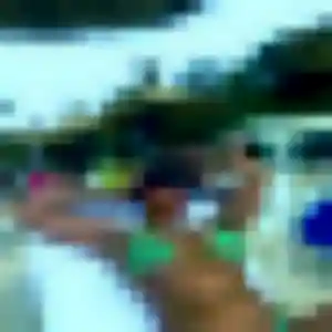 Sonia, 22 ans, connectée à Saint-Aubin pour une rencontre coquine