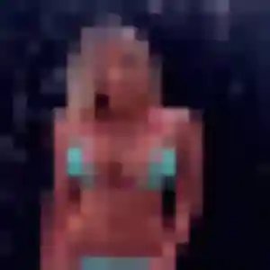 Photo de Djamila à Saint-Aubin-de-Blaye (38 ans) - plan cul anonyme