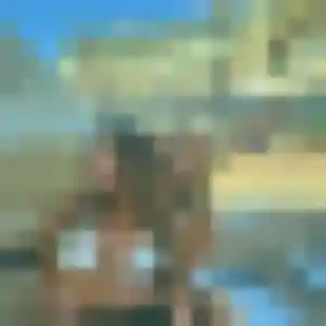 Photo de Christelle à Saint-Aubin-de-Locquenay (31 ans) - plan cul anonyme