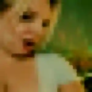 Yael, 23 ans, en ligne à Saint-Bonnet-de-Joux pour un plan cul