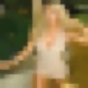 Daniela, 39 ans, dispo pour plan cul à Saint-Cyr-en-Val