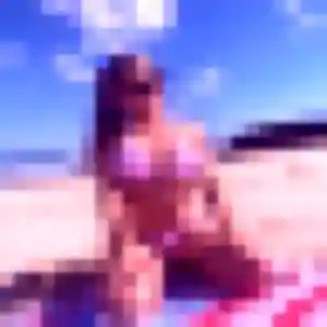 Photo privée de Samira, 41 ans à Saint-Cyr-sur-Mer - rencontre sans lendemain