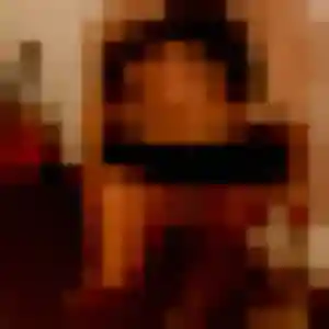 Irene, 30 ans, disponible à Saint-Denis-en-Val pour un plan cul