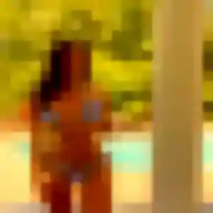 Capucine, fille de 33 ans propose plan cul à Saint-Derrien