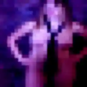 Rencontre Karen, 38 ans à Saint-Divy en privé