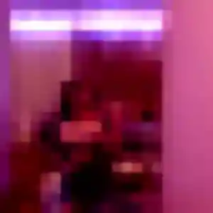 Contacte Zineb, 44 ans à Saint-Eusèbe en privé