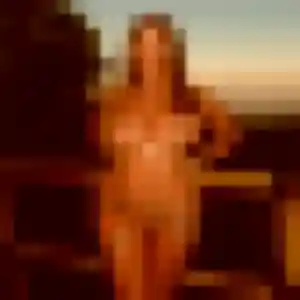 Charline, femme de 25 ans cherche plan cul à Saint-Exupéry-les-Roches