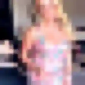 plan cul à Saint-Fiel : photo de Ines, 27 ans - inscription gratuite