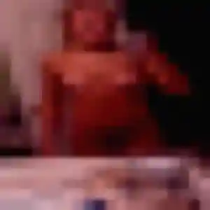 Photo de Noura à Saint-Fort-sur-Gironde (27 ans) - plan cul anonyme