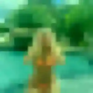 Charmante Soraya, 35 ans à Saint-Georges-Buttavent - voir sa photo