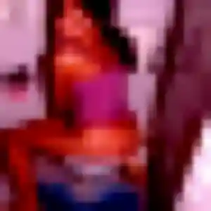 Contacte Malika, 38 ans à Saint-Georges-des-Groseillers en privé