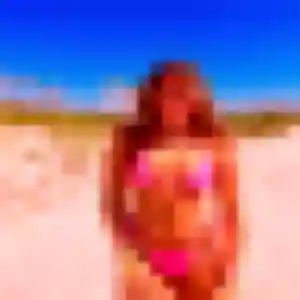 Rencontre Suzanne, 25 ans à Saint-Germain-du-Bois en privé