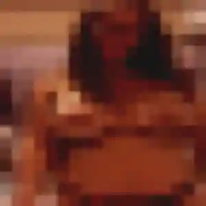 Rencontre Amandine, 42 ans à Saint-Germain-du-Teil en privé