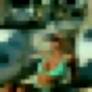 Leila, 27 ans, en ligne à Saint-Gilles pour une rencontre coquine