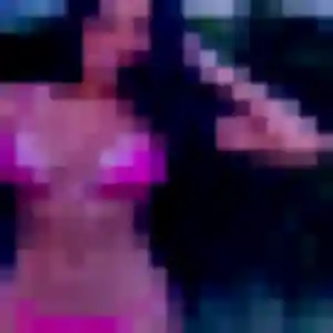 Charmante Naomi, 32 ans à Saint-Hilaire-du-Harcouët - la contacter