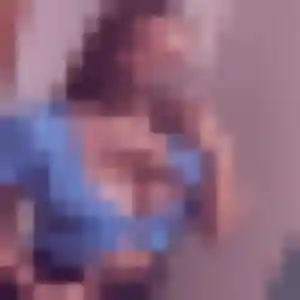 Contacte Clara, 28 ans à Saint-Jean-Kerdaniel en privé