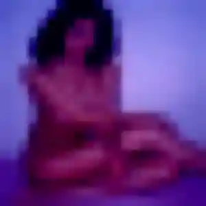 Découvre Ameline, 44 ans à Saint-Jean-Kourtzerode en privé
