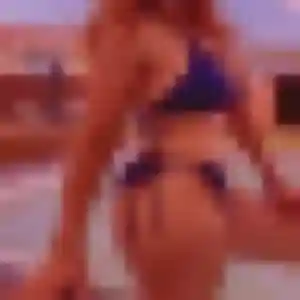 Contacte Zina, 28 ans à Saint-Jeoire-Prieuré en privé