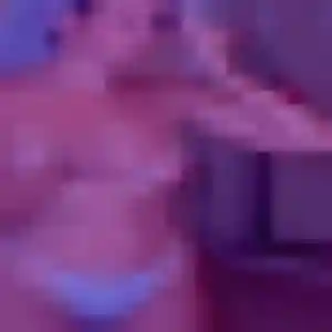 Viviane, fille de 31 ans propose plan cul à Saint-Laurent-de-Cerdans