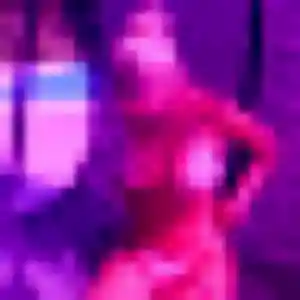 Photo de Fanny à Saint-Laurent-de-la-Prée (40 ans) - plan cul gratuit