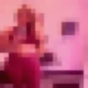 Photo sexy de Laura, 26 ans à Saint-Leu-la-Forêt - plan discret