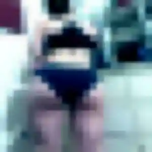 Anne-Laure (22 ans) à Saint-Maixant cherche une rencontre aujourd'hui