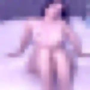 Lena, fille de 32 ans cherche plan cul à Saint-Malo-des-Trois-Fontaines