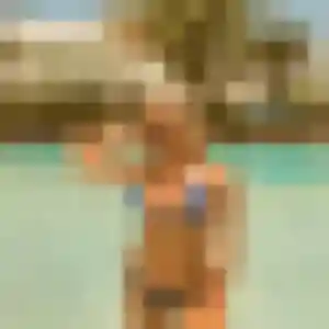 Vanessa (41 ans) à Saint-Mandrier-sur-Mer propose une rencontre rapidement