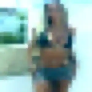 Photo de Doriane à Saint-Marcel (32 ans) - plan cul sans inscription