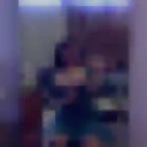 Charmante Louise, 24 ans à Saint-Martin-Belle-Roche - voir sa photo