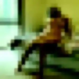 Christine, 34 ans, en ligne à Saint-Martin-d'Ablois pour une rencontre coquine