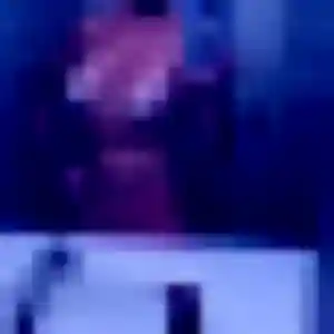 Rencontre Louise, 34 ans à Saint-Martin-de-Hinx en privé