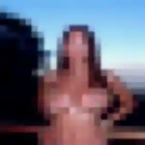 Photo de Bianca à Saint-Martin-de-la-Brasque (22 ans) - plan cul anonyme