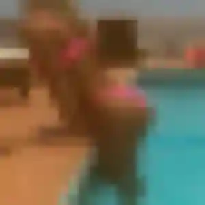 Belle Natacha, 41 ans à Saint-Martin-de-Ré - voir sa photo