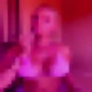 Romina de Saint-Martin-la-Pallu, 27 ans - plan cul sans prise de tête