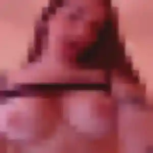 Rencontre Samantha, 23 ans à Saint-Martin-le-Nœud en privé