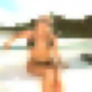 Capucine de Saint-Martin-Lestra, 33 ans - plan cul discret