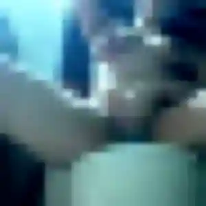 Charmante Veronique, 22 ans à Saint-Martin-Lestra - voir sa photo