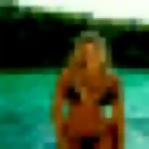 Azalee, 28 ans, cherche un plan cul à Saint-Maurice-les-Brousses
