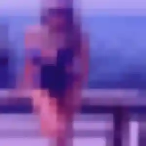 Photo exclusive de Amel, 25 ans à Saint-Nom-la-Bretèche - rencontre coquine