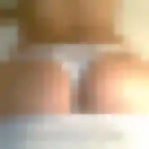 Rejoins Ambre, 27 ans à Saint-Ouen-sur-Seine en privé