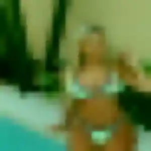 Bernadette de Saint-Papoul, 38 ans - plan cul discret