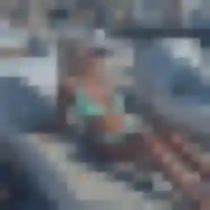 Naomi (33 ans) à Saint-Paul-en-Chablais cherche une rencontre maintenant