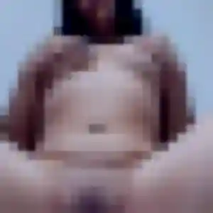 Photo de Yolande à Saint-Paul-sur-Save (32 ans) - plan cul gratuit