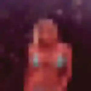 Francine, 42 ans, en ligne à Saint-Pierre-de-Mésage pour une rencontre coquine