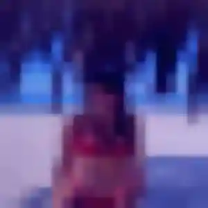 Theresa, 35 ans, disponible à Saint-Pierre-de-Mons pour une rencontre coquine