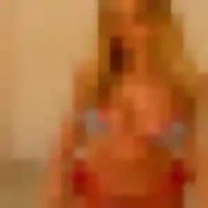 Cassandre, 37 ans, disponible à Saint-Pierre-Quiberon pour un plan cul
